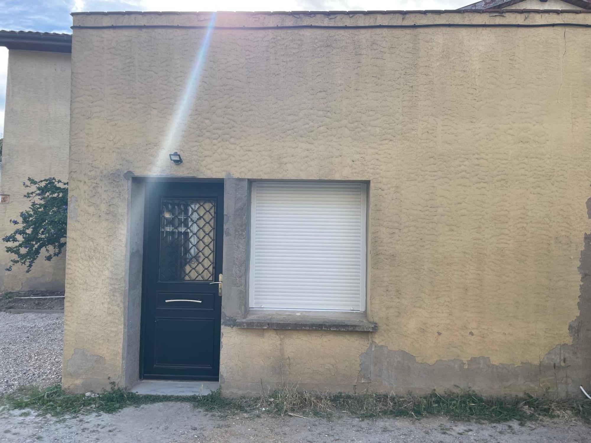 Le Pelican Villars-les-Dombes Exterior foto